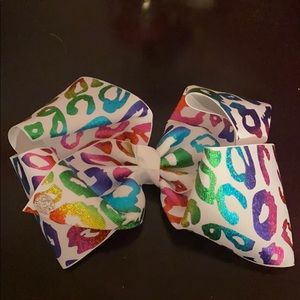 JoJo Siwa Rainbow leopard bow